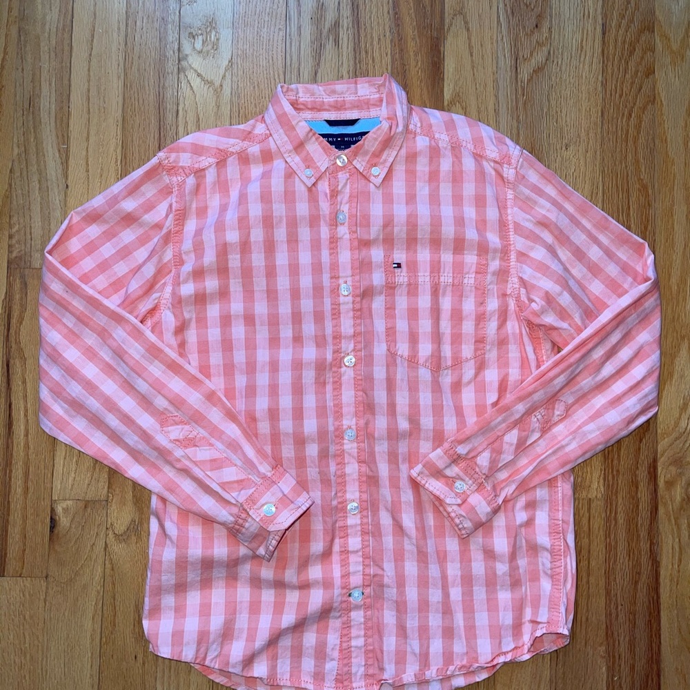 EXCELLENT Used Condition Tommy Hilfiger Shirt